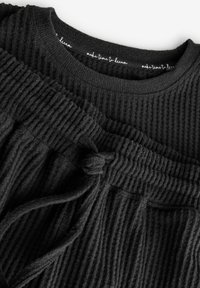 Next COSY WAFFLE LONG SLEEVE - SET - Komplet pidžame - black