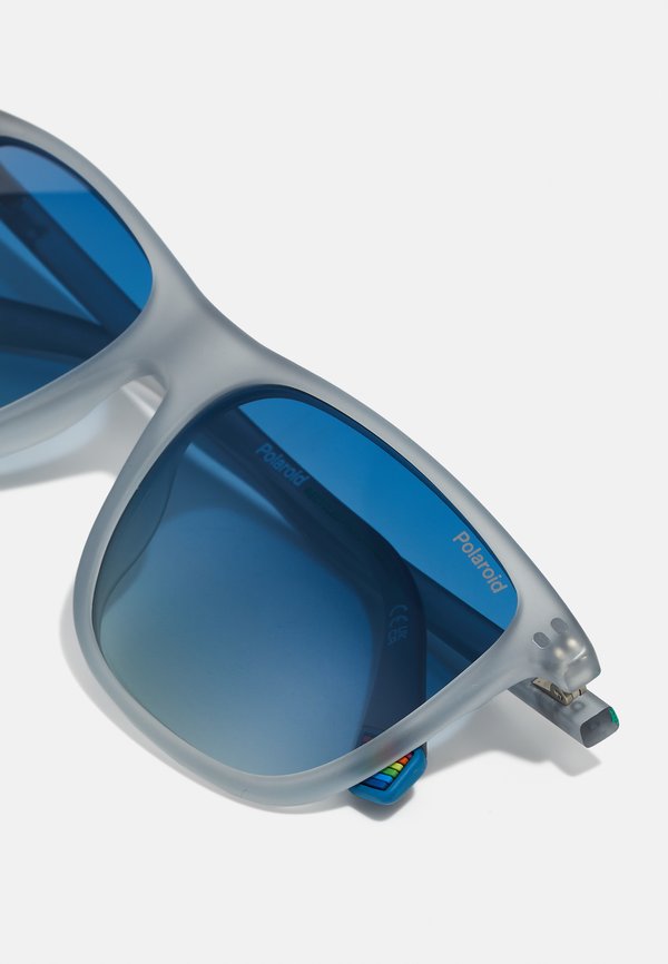 Sunglasses - matte crystal3