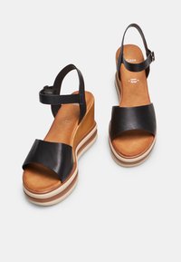 Bata Sandali con plateau - schwarz