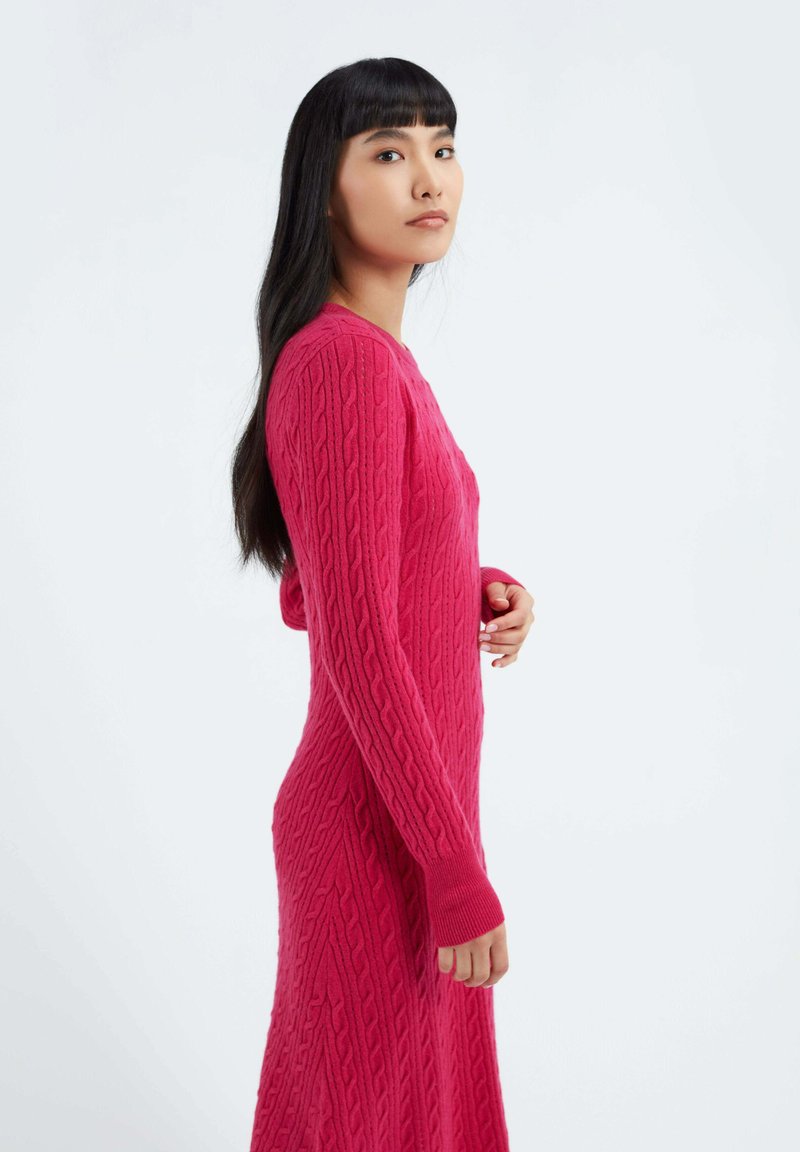 Damen Freizeitkleider | GOBI Cashmere Strickkleid beetroot purple/pink - YH23813 Damen Freizeitkleider | GOBI Cashmere Strickkleid beetroot purple/pink - YH23813