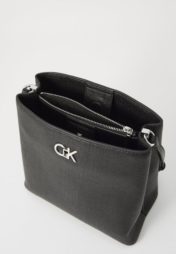 BUCKET BAG - Cross body bag3