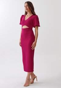 TUSSAH JAYNA MIDI  - Laisvo kirpimo suknelė - hot pink