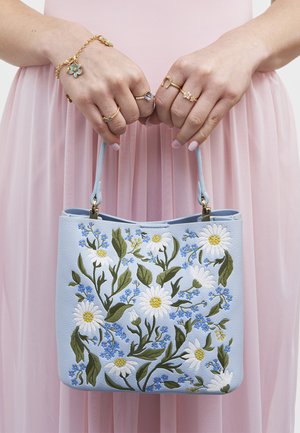 FABLE ENGLAND, FORGET ME NOT BLUE EMBROIDERED  - Käsilaukku - blue