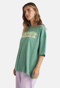 Billabong HIGHEST TIDE - T-shirts print - ign