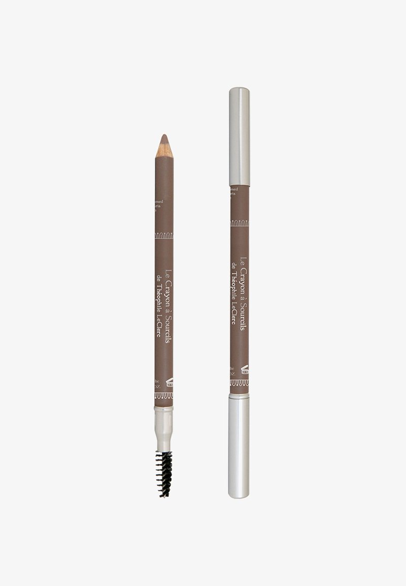 Matita per sopracciglia marrone con una punta appuntita da un lato e un pennello dall'altro. Il packaging presenta un cappuccio metallico argentato e il testo del marchio.