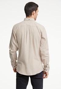 Lindbergh BRUSHED LS - Camicia - sand