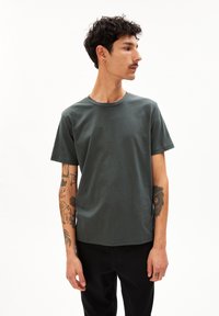 ARMEDANGELS JAAMEL STRUCTURE - T-shirt basic - space steel
