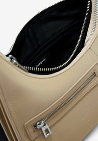 Desigual MEDIUM TWO-TONE 2-IN-1 - Handbag - black