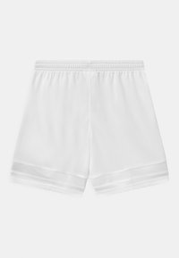 Nike Performance Pantalón corto de deporte - white