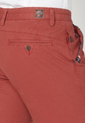 Koroshi CORTO - Shorts - rojo