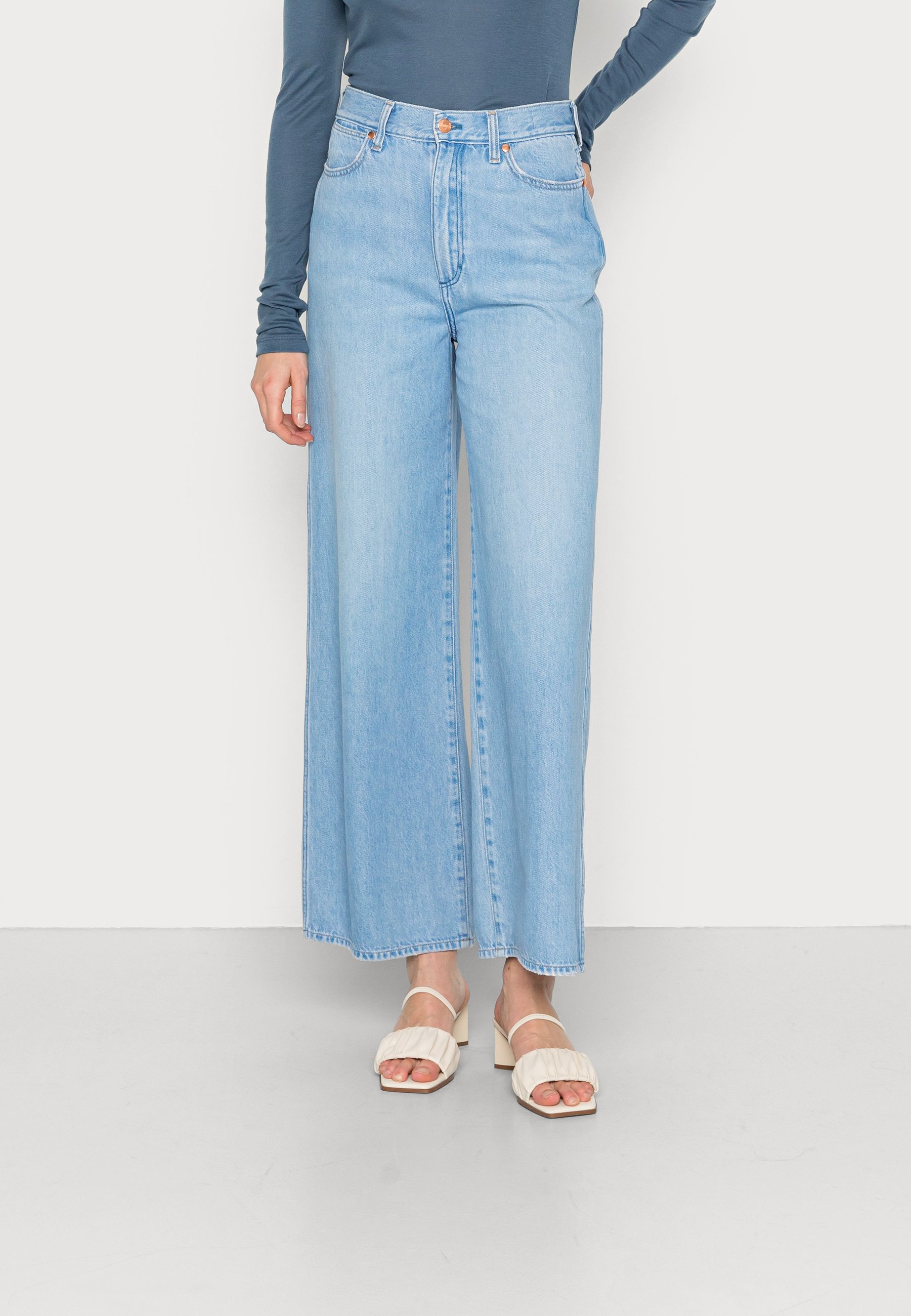 Wrangler WORLD WIDE - Relaxed fit jeans 