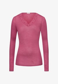 Unselected, rose wine