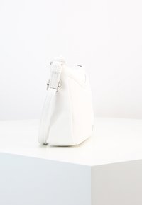 TOM TAILOR DENIM TTCILIA - Cross body bag - white
