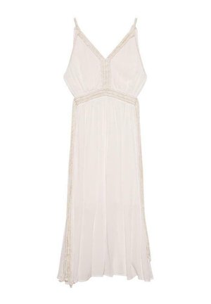 Vestido blanco hecho de tela ligera, con tirantes delgados ajustables, una cintura fruncida y cuentas decorativas a lo largo de los bordes.