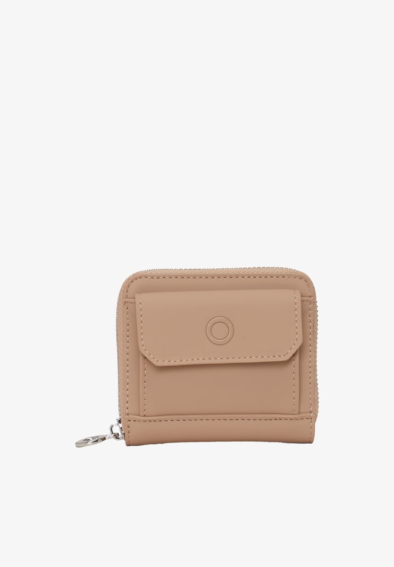 Beige leren portemonnee met een geribbelde oppervlakte, ritsluiting en een voorflapzak. Heeft ronde hardware en gestikte accenten.