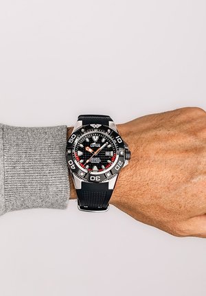 Lotus ARMBAND CLASSIC - Montre - silberfarben