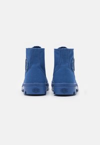Palladium Botki sznurowane