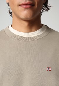 Napapijri Bluza