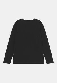 Lacoste Langarmshirt - black