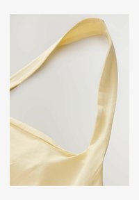 Non selezionato, butter yellow