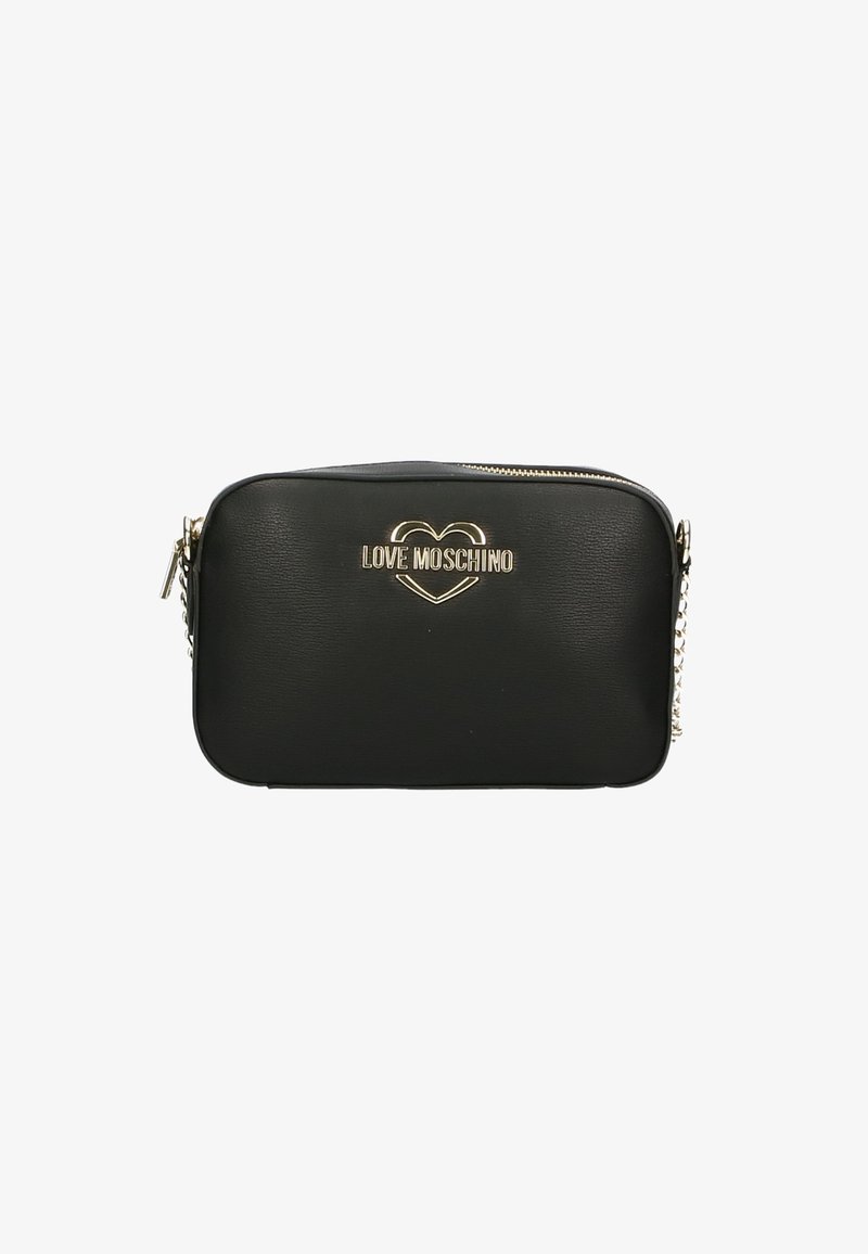 Borsa in ecopelle nera a forma rettangolare, con il logo dorato "LOVE MOSCHINO" e una tracolla a catena per il trasporto. Chiusura con cerniera.