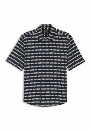 Camisa negra de manga corta con botones, con patrón horizontal de óvalos blancos y grises, cuello abierto y etiqueta "BOSS" en el interior del cuello.