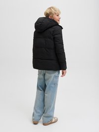 Jack & Jones Junior JJEOWEN PUFFER - Vinterjakke - black