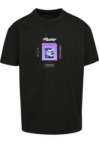 Sort bomulds T-shirt med et lilla grafisk design, der ligner en håndholdt spilkonsol, samt japansk tekst, herunder "OSAKA Kyoto" og et citat.