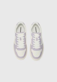 Low-top sneakers featuring purple and white synthetic upper with perforated toe, flat laces, and a textured rubber sole.