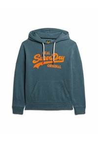 Sudadera con capucha en azul verdoso y texto en naranja "Real SuperDry Original", con cordones blancos y un bolsillo tipo canguro al frente.