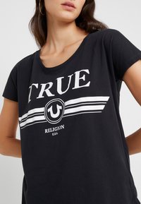 True Religion Triko s potiskem - black