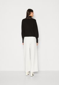 ONLY ONLKIRA HIGHNECK - Svetr - black