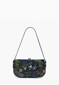 Geantă de umăr neagră cu o formă curbă; prezintă modele florale și abstracte colorate, desenate manual. Are un închizător superior și o curea ajustabilă.
