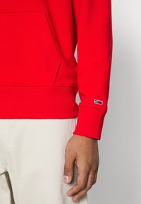 Tommy Jeans Jersey con capucha - red