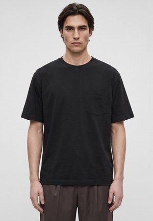 Annarr, T-SHIRT POCKET - T-shirt basique - black
