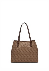 Sac cabas marron à motifs avec des anses marron foncé et une plaque logo en métal triangulaire centrée près du haut.
