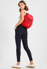 Kipling CITY PACK S - Mochila - true red