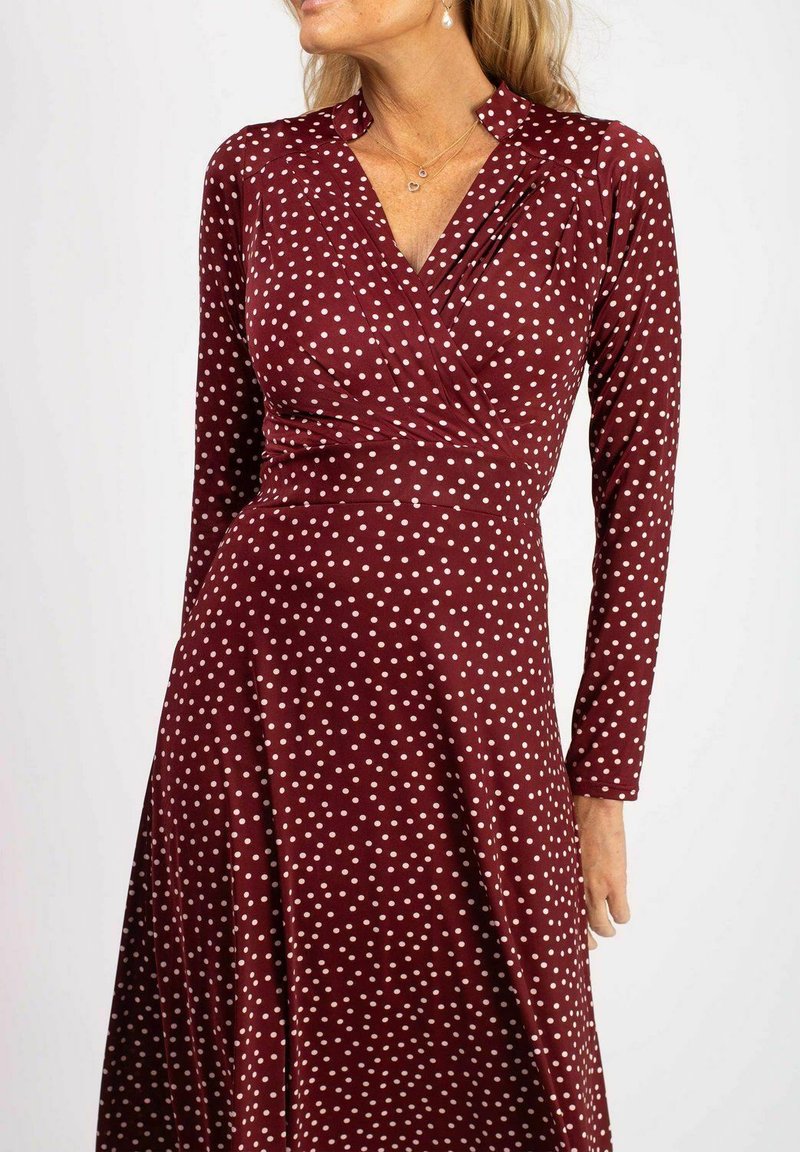 princess polly baby blue dress Stockholms Klänningsfabrik PAULINE - DOT - Jersey dress - dark red