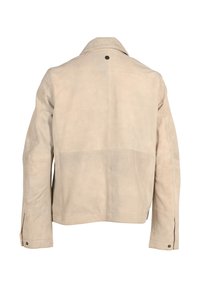 Beige Lederjacke mit Rückenpasse und subtiler Struktur. Verfügt über einen Reverskragen und Knopfdetails an den Ärmel. Einfaches Design.