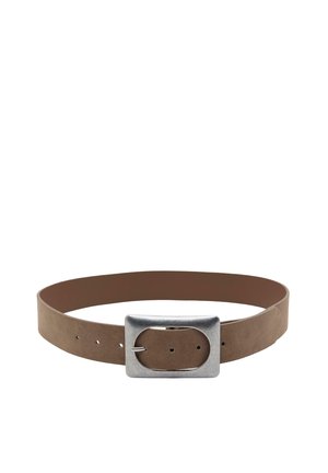 LARGE BUCKLE  - Öv - brown