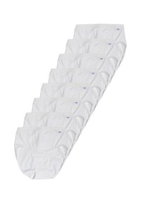 Piccolo mutande in cotone bianco disposte in una formazione impilata, con una morbida cintura elastica e un delicato bordo in pizzo lungo i lati.