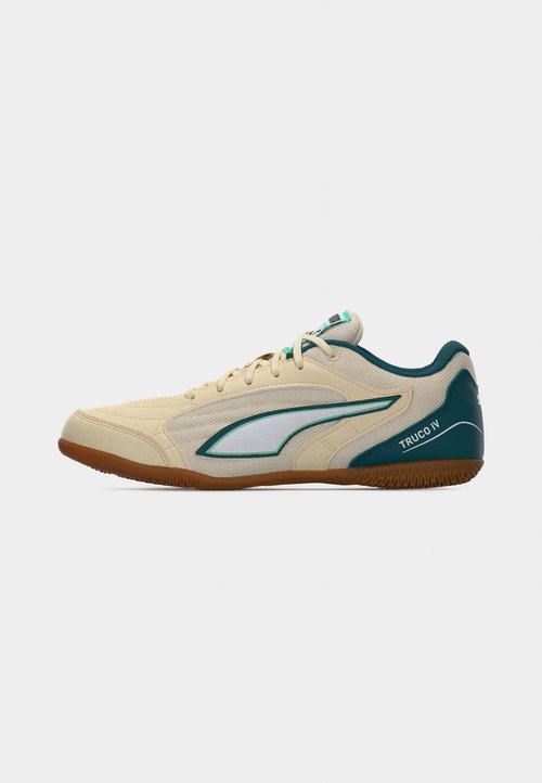 PUMA TRUCO IV JR UNISEX - Indoor football boots - sugared almond/white/emerald ice/mint jelly/black — foto 2