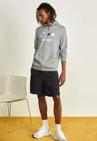 Puma BMW MMS HOODIE  - Pulover s kapuco - medium gray heather