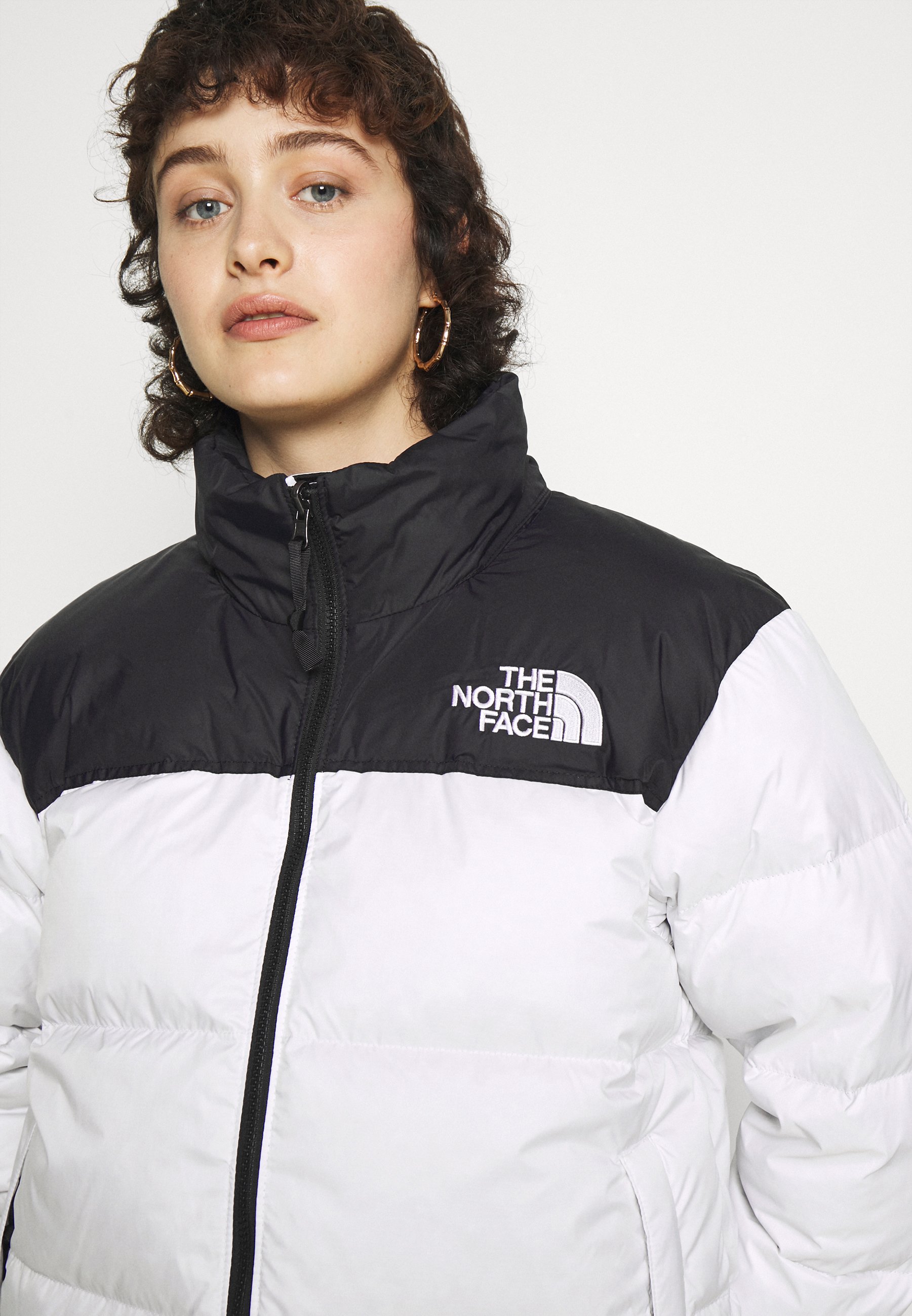 nuptse white