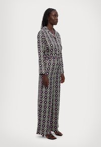MAX&Co. RICHARD QUINN MAGGIE - Trousers - rosa geom/flower print