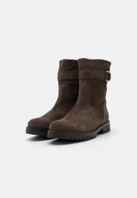 Gabor Comfort Klasszikus bokacsizmák - brown