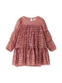 Różowa sukienka z tiulu z złotym wzorem w gwiazdki, długie bufiaste rękawy i falbaniasty dół. Zapięcie na guziki z tyłu, miękka faktura i warstwowa konstrukcja.