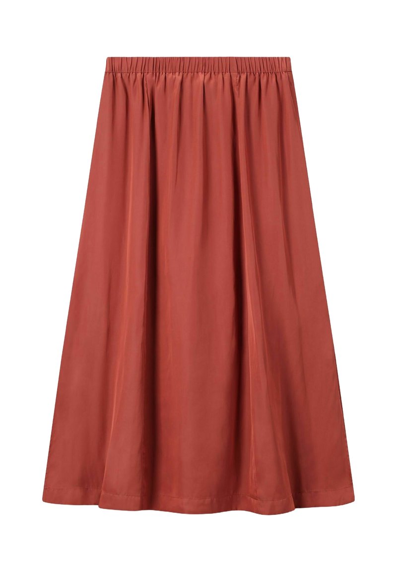 Jupe midi couleur rouille, confectionnée dans un tissu lisse, dotée d'une taille élastique et d'un design fluide avec des plis et un ourlet soigné.