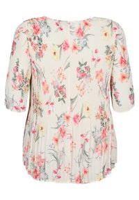 Blusa floreale con maniche corte, design plissettato, fiori colorati su sfondo crema, tessuto leggero, scollo tondo, vestibilità comoda.