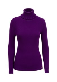 Lila gerippter Rollkragenpullover mit voluminösem Kragen und langen Ärmeln. Verfügt über ein tailliertes Design und ein dezentes goldenes Logo am Saum.